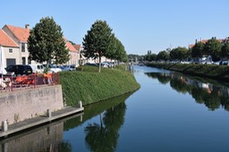 _N726072