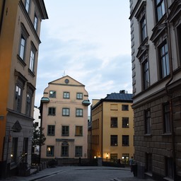 _N726351