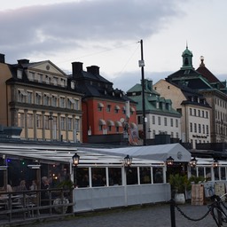 _N726569