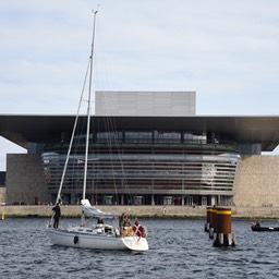 _N726856